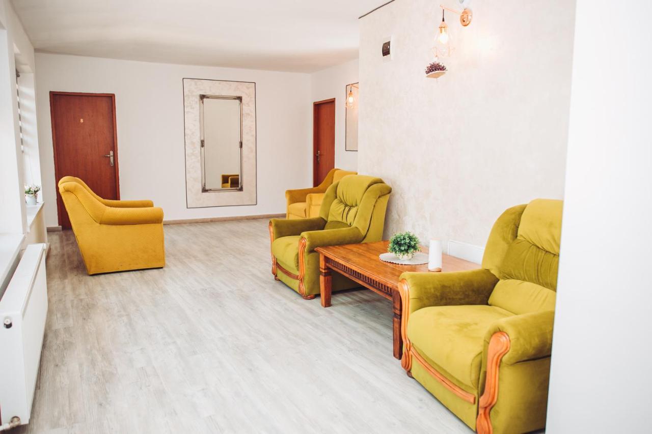 Cazare Muncitori Cluj Gilău Eksteriør billede